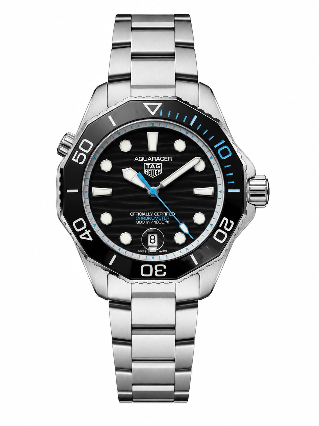 Reloj TAG Heuer Aquaracer negro con detalles azules y brazalete de acero